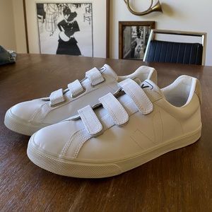 Veja White Leather Low Top Sneakers